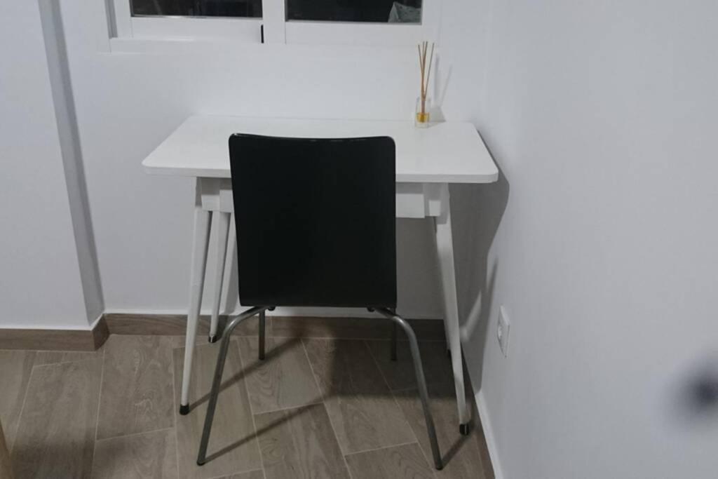 Espacioso Y Centrico Piso Con Zona Chill-Out Alicante Zewnętrze zdjęcie