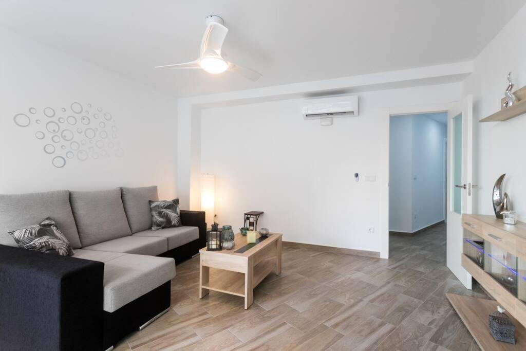 Espacioso Y Centrico Piso Con Zona Chill-Out Alicante Zewnętrze zdjęcie