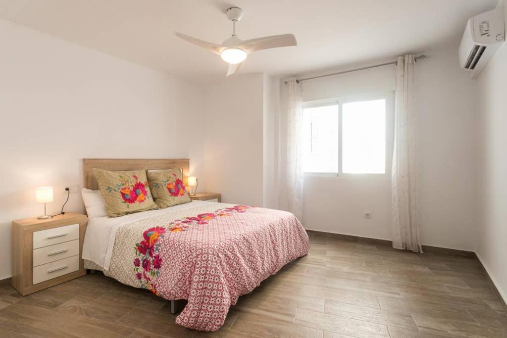 Espacioso Y Centrico Piso Con Zona Chill-Out Alicante Zewnętrze zdjęcie