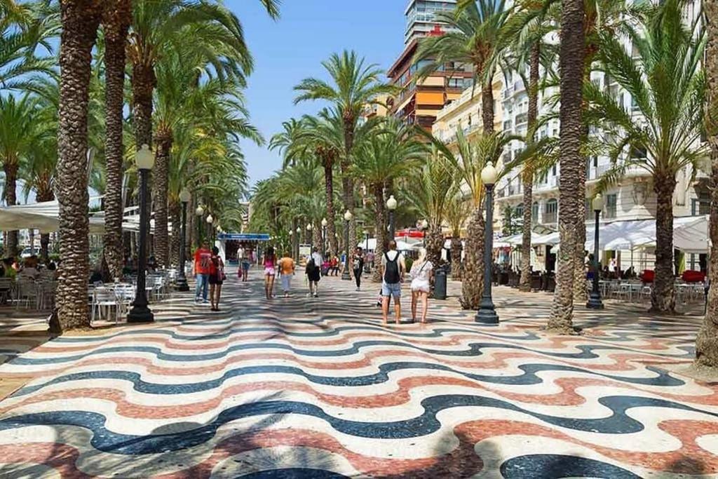 Espacioso Y Centrico Piso Con Zona Chill-Out Alicante Zewnętrze zdjęcie